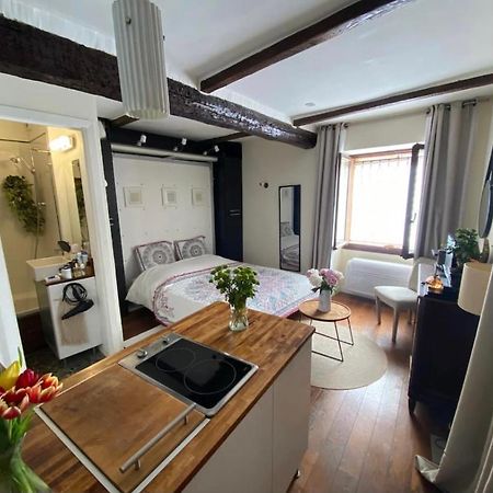 Studio Au Coeur Du Vieil Antibes Exteriör bild