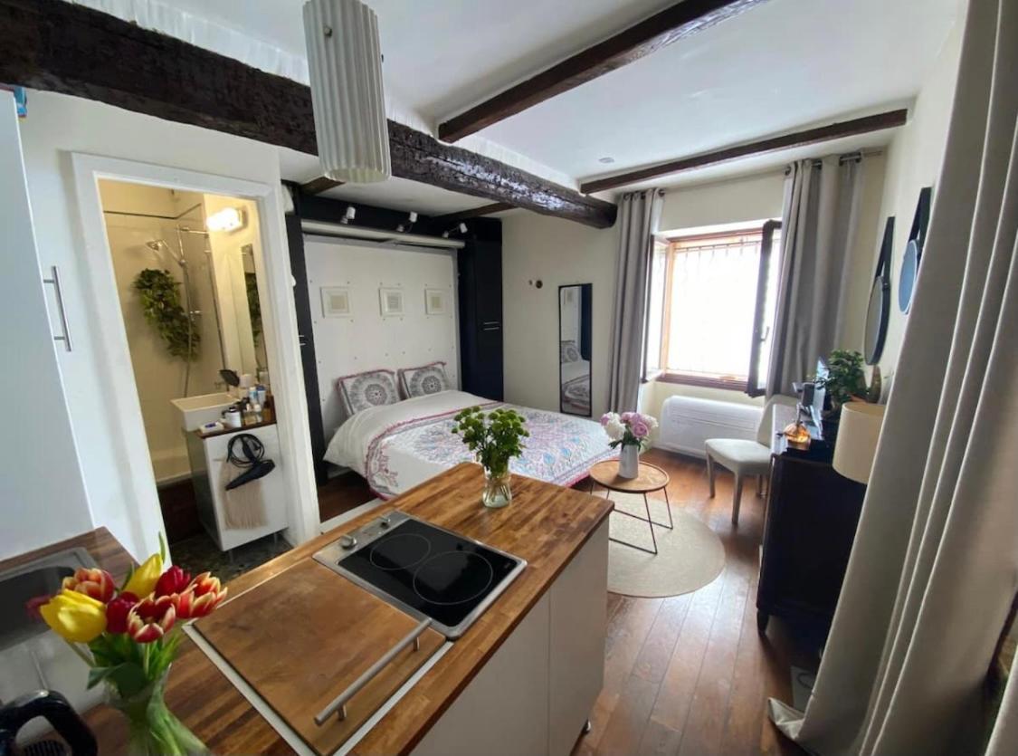 Studio Au Coeur Du Vieil Antibes Exteriör bild